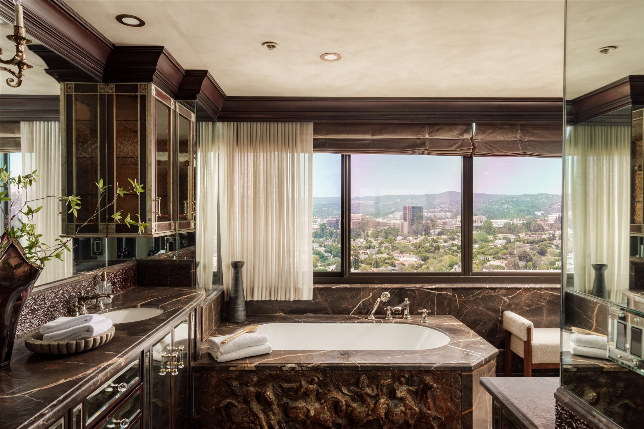  10560 Wilshire Boulevard - 物件實景