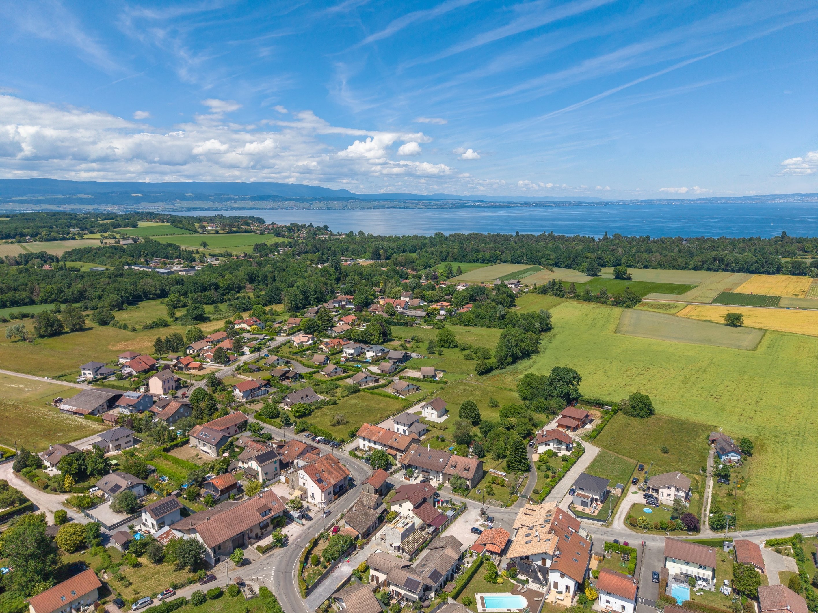  Filly Hamlet – Beautifully Renovated Character Home Between Lake Geneva and the… - 物件實景