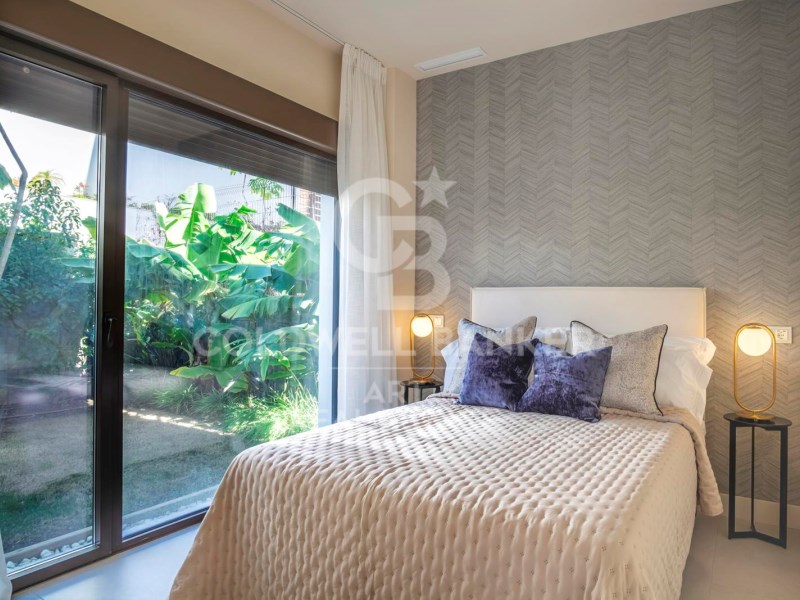 Estepona, Andalusia, ES, 4 Bedrooms Bedrooms, ,3 BathroomsBathrooms,Residential,For Sale,1805041