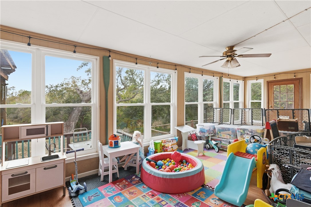 New Braunfels, Texas, 78130, United States, 3 Bedrooms Bedrooms, ,2 BathroomsBathrooms,Residential,For Sale,2049133