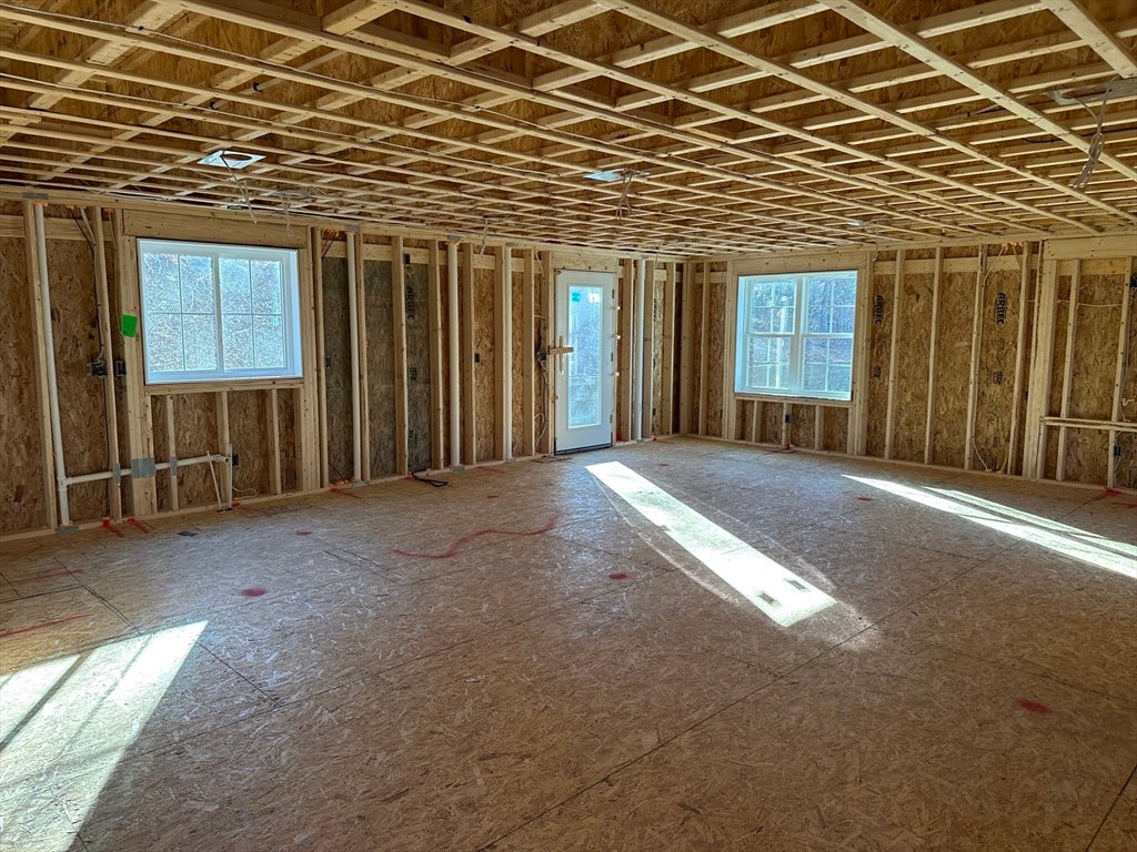 Plymouth, Massachusetts, 02360, United States, 3 Bedrooms Bedrooms, ,4 BathroomsBathrooms,Residential,For Sale,1987322