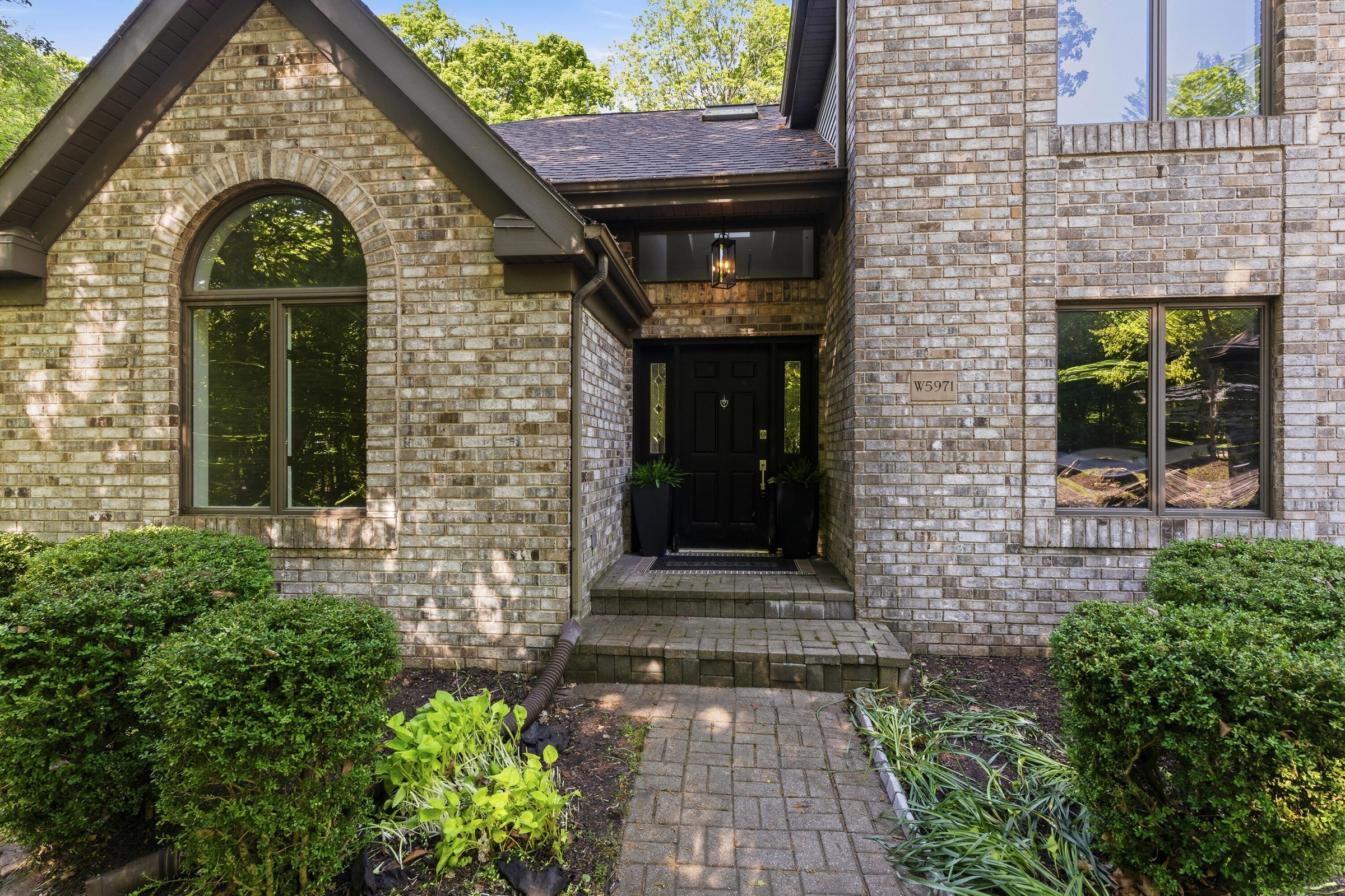 Plymouth, Wisconsin, 53073, United States, 6 Bedrooms Bedrooms, ,5 BathroomsBathrooms,Residential,For Sale,2048184