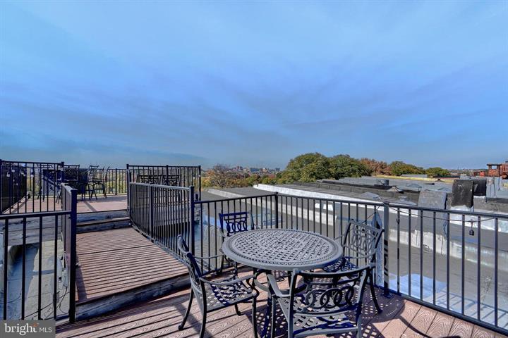 Baltimore, Maryland, 21224, United States, 3 Bedrooms Bedrooms, ,3 BathroomsBathrooms,Residential,For Sale,1930915