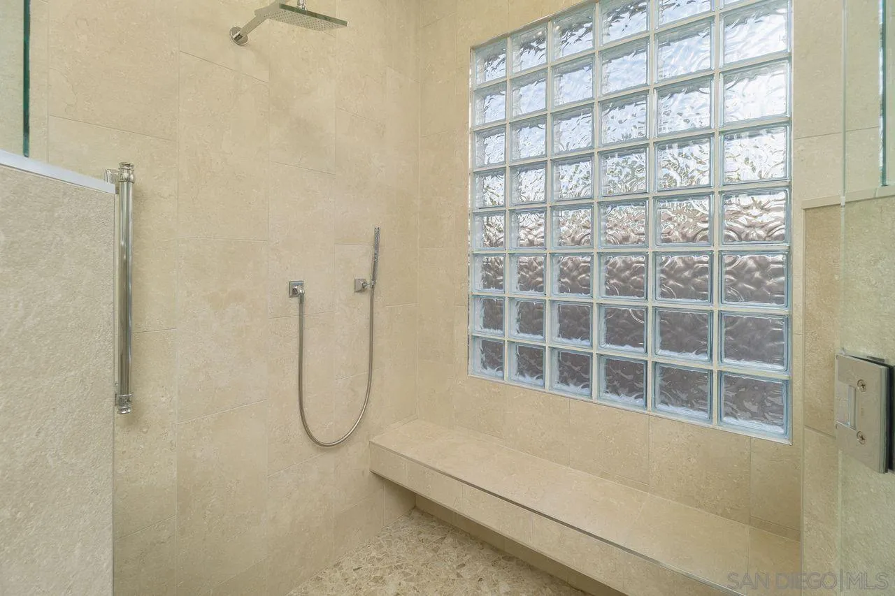 Rancho Mirage, California, 92270, United States, 4 Bedrooms Bedrooms, ,5 BathroomsBathrooms,Residential,For Sale,1942223