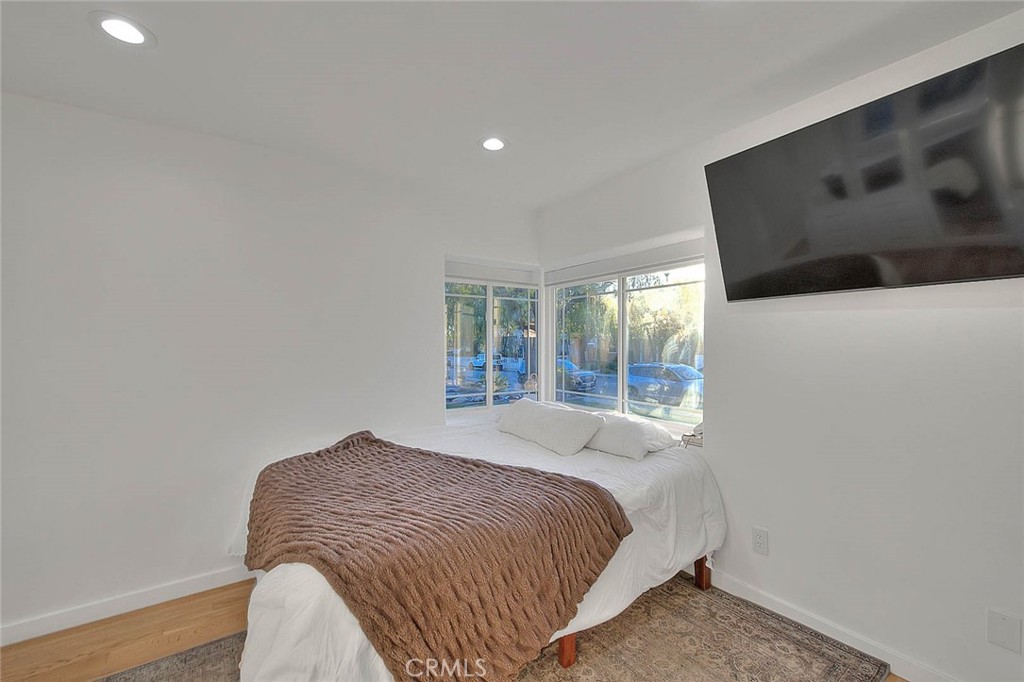 Pomona, California, 91767, United States, 3 Bedrooms Bedrooms, ,2 BathroomsBathrooms,Residential,For Sale,1978671