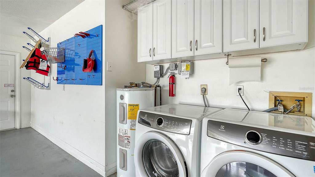 Bradenton, Florida, 34209, United States, 3 Bedrooms Bedrooms, ,2 BathroomsBathrooms,Residential,For Sale,2001818