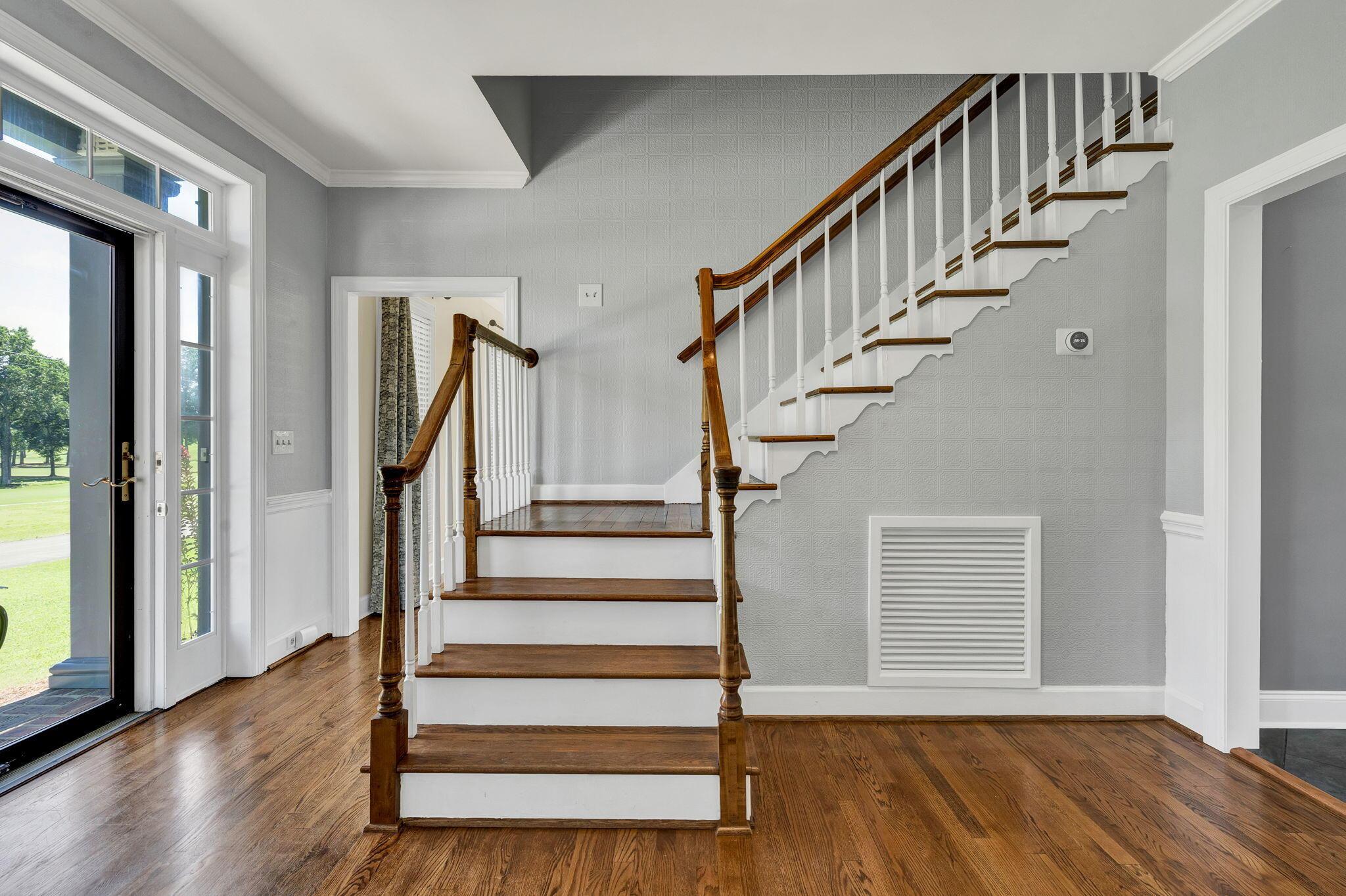 Cleveland, Tennessee, 37312, United States, 4 Bedrooms Bedrooms, ,4 BathroomsBathrooms,Residential,For Sale,1895373