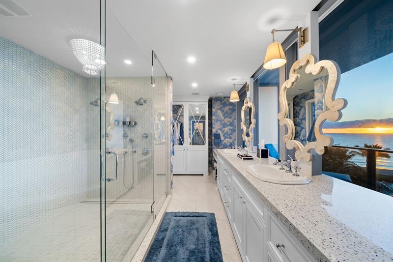 Fort Lauderdale, Florida, 33305, United States, 3 Bedrooms Bedrooms, ,5 BathroomsBathrooms,Residential,For Sale,1992942