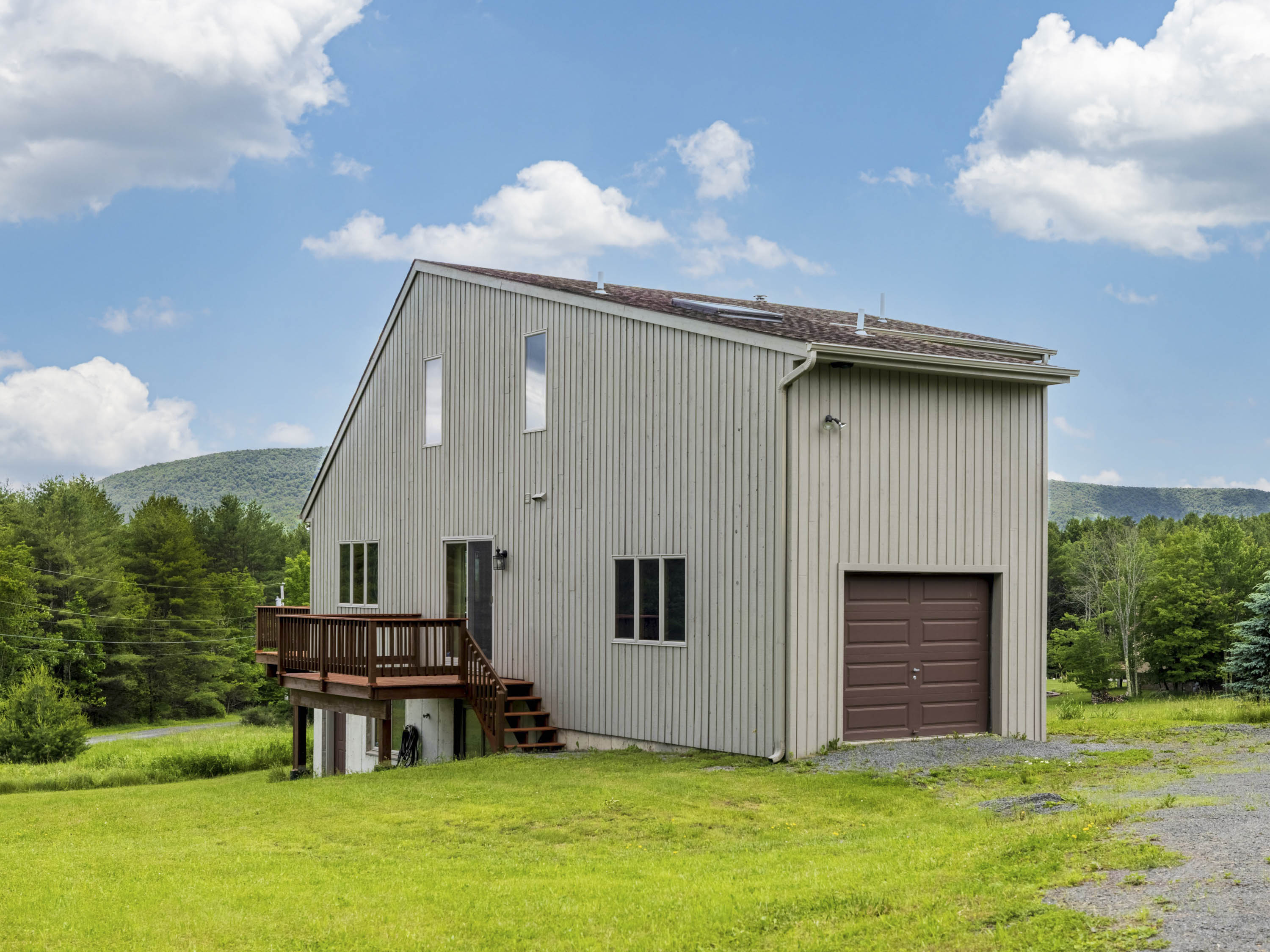 Jewett, New York, 12444, United States, 4 Bedrooms Bedrooms, ,4 BathroomsBathrooms,Residential,For Sale,1877555