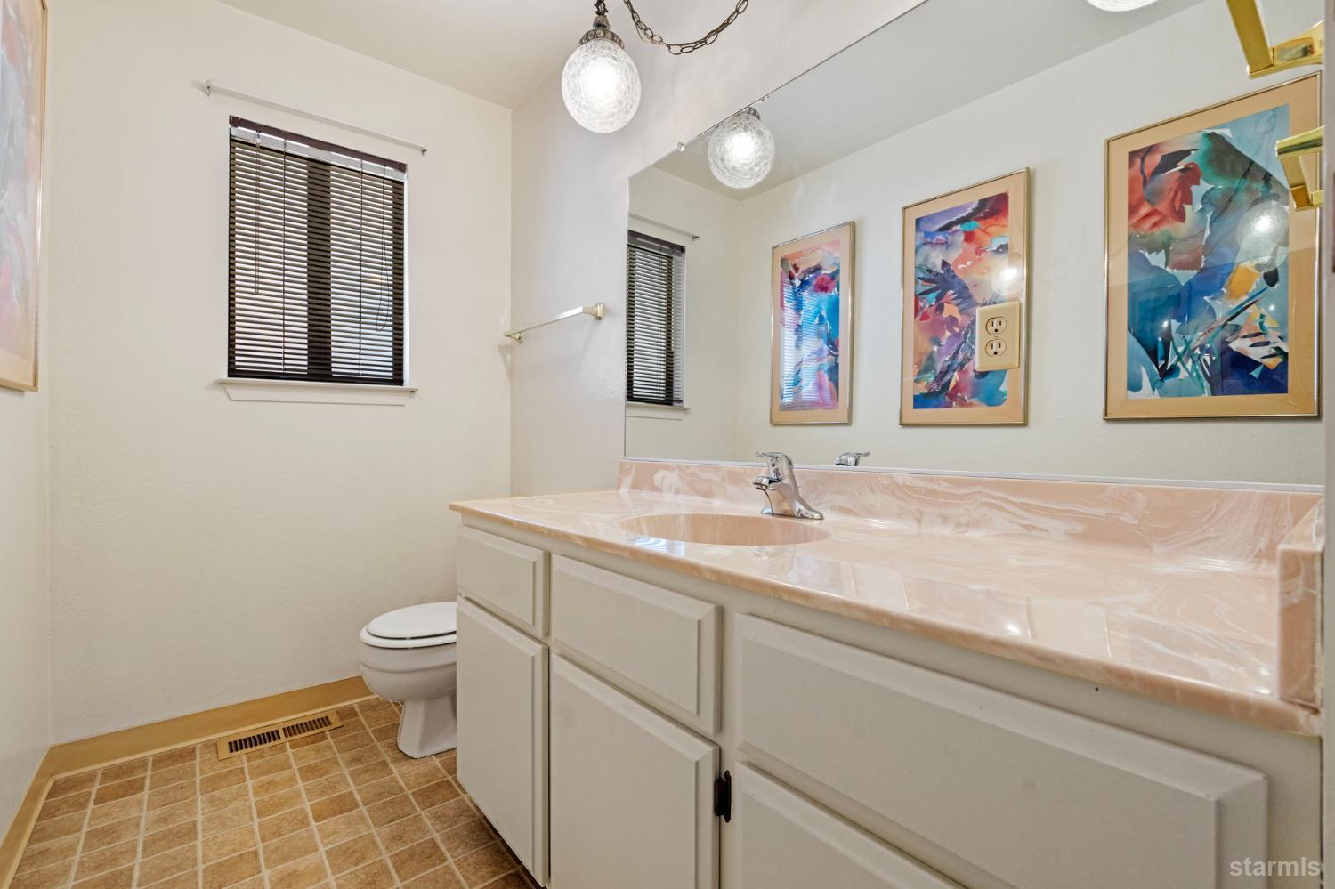 Stateline, Nevada, 89449, United States, 3 Bedrooms Bedrooms, ,3 BathroomsBathrooms,Residential,For Sale,1933310