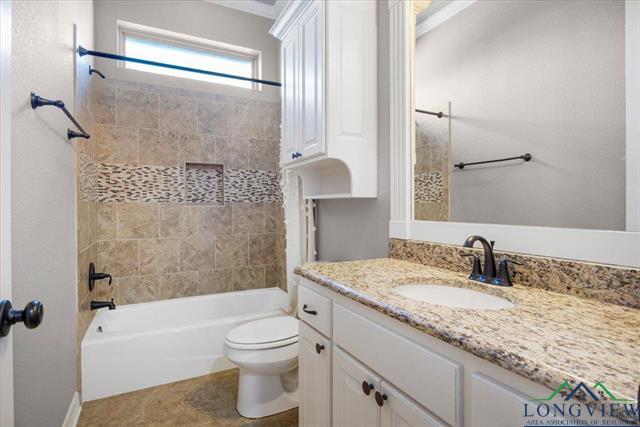 Longview, Texas, 75602, United States, 4 Bedrooms Bedrooms, ,3 BathroomsBathrooms,Residential,For Sale,1970791