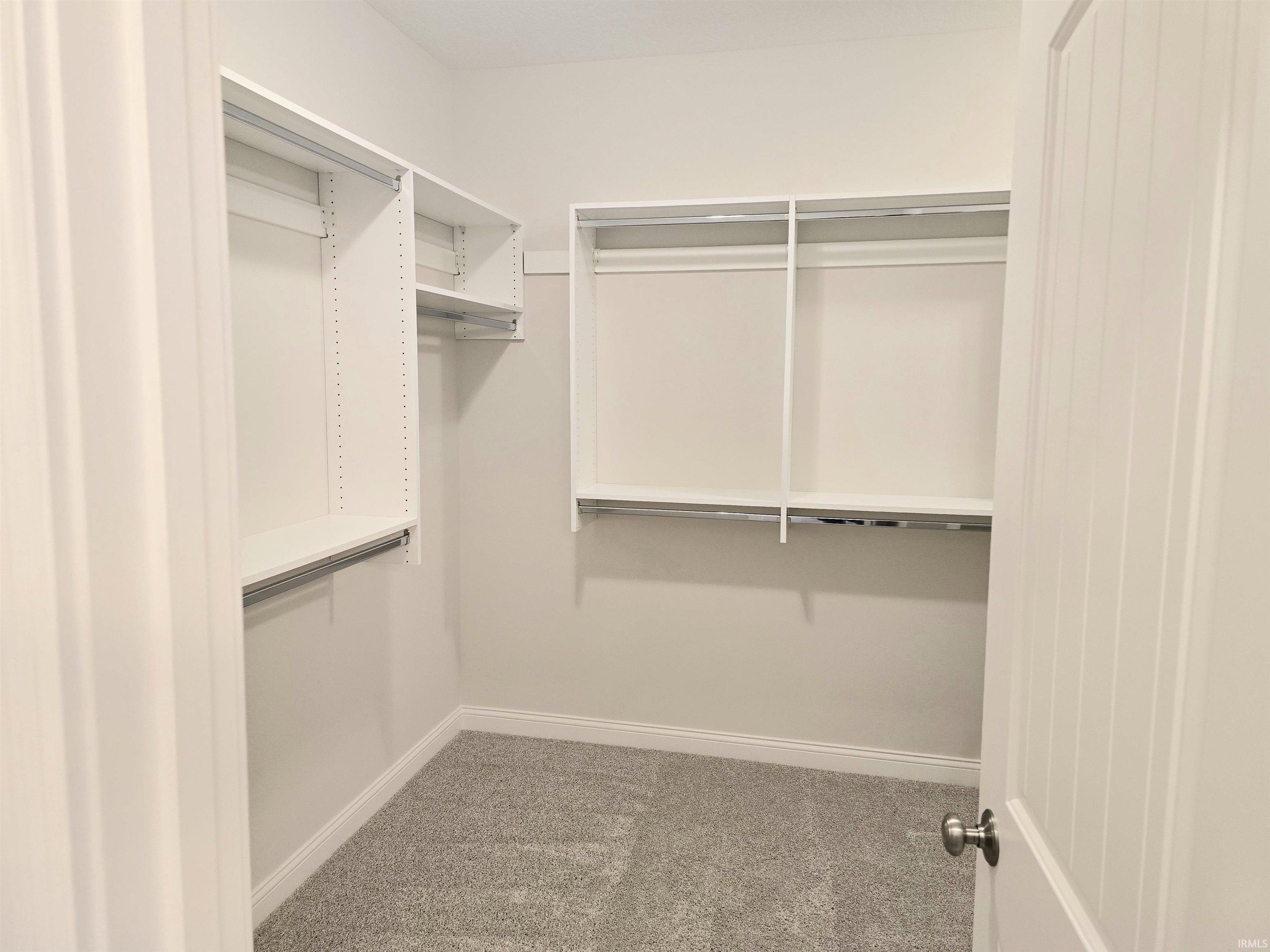 Fort Wayne, Indiana, 46818, United States, 4 Bedrooms Bedrooms, ,3 BathroomsBathrooms,Residential,For Sale,1978594