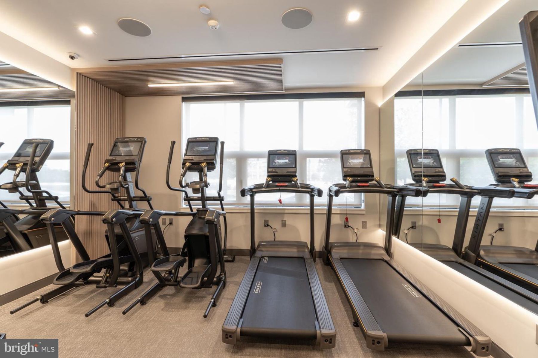  701 Swann Avenue, Alexandria, VA, 22301 - 物件實景