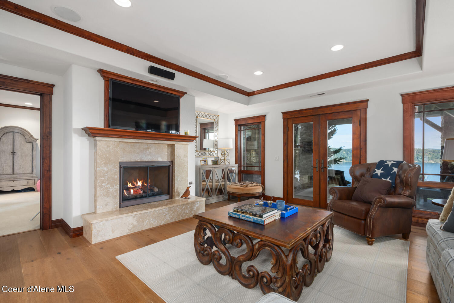 Coeur d'Alene, Idaho, 83814, United States, 4 Bedrooms Bedrooms, ,4 BathroomsBathrooms,Residential,For Sale,1909432
