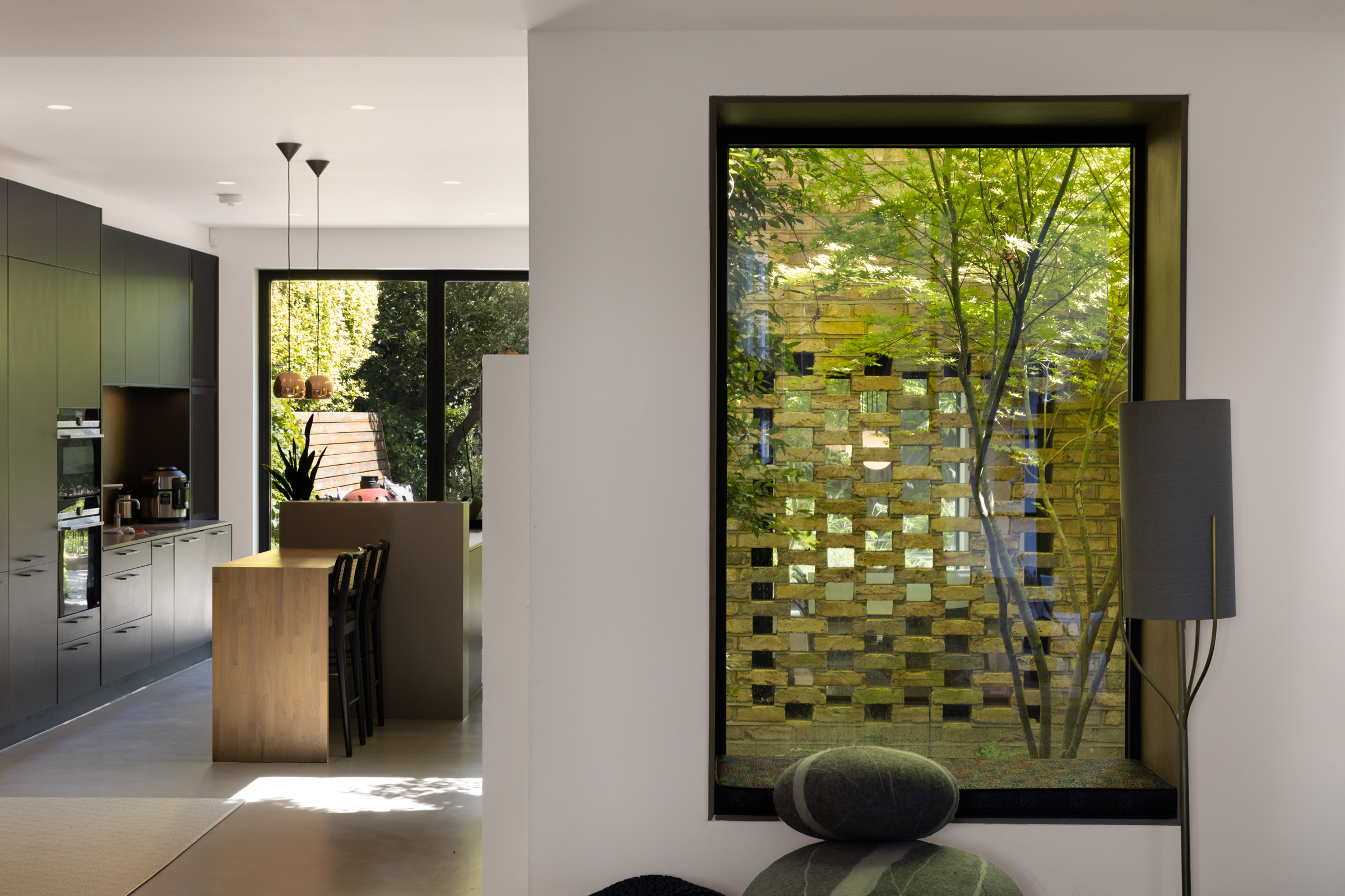  A Japanese-Inspired Garden and Striking Interiors in Ealing - 物件實景