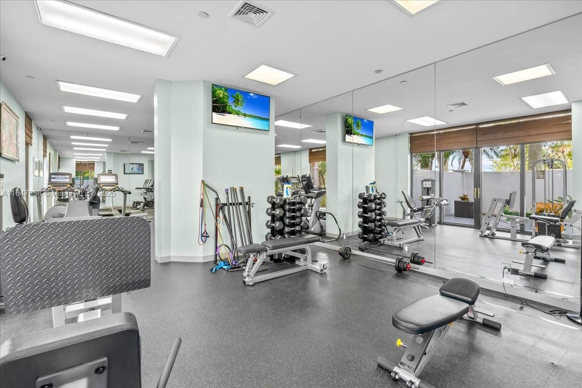 3598 Yacht Club Dr Unit 302, Aventura, Florida, 33180, United States, 3 Bedrooms Bedrooms, ,2 BathroomsBathrooms,Residential,For Sale,3598 Yacht Club Dr Unit 302,1622452