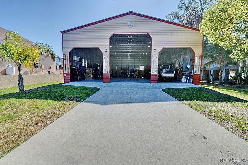 Crystal River, Florida, 34428, United States, 3 Bedrooms Bedrooms, ,3 BathroomsBathrooms,Residential,For Sale,1981624