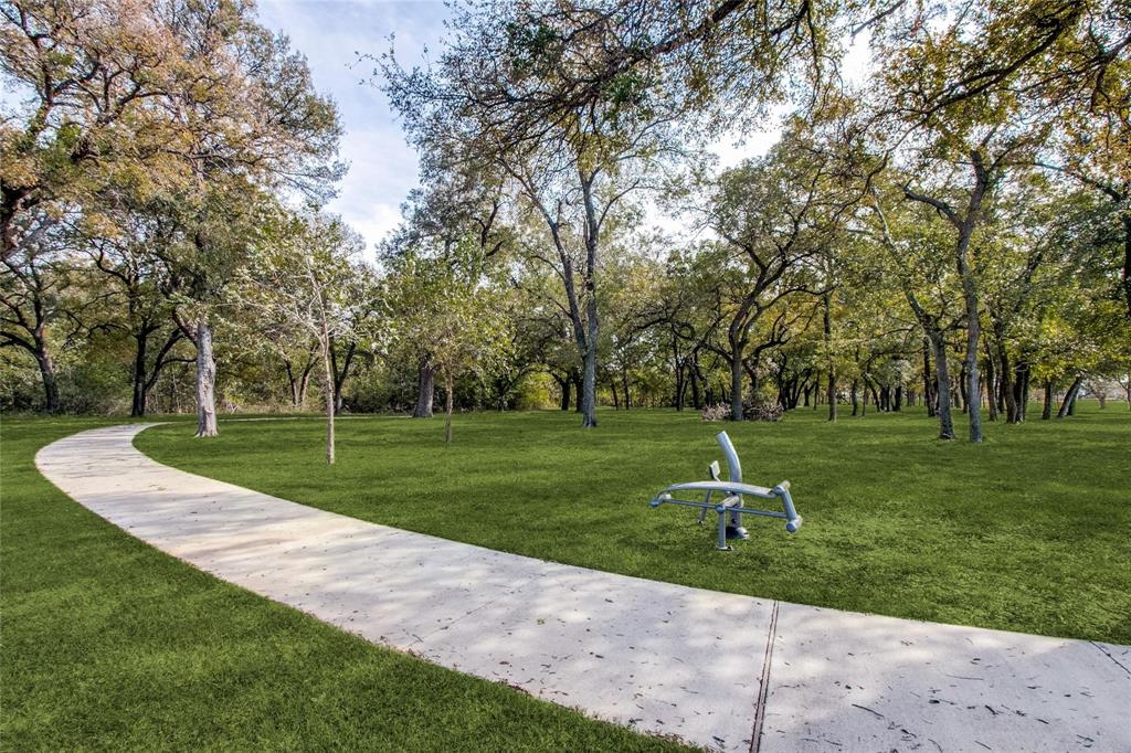 Justin, Texas, 76247, United States, 5 Bedrooms Bedrooms, ,4 BathroomsBathrooms,Residential,For Sale,1982092