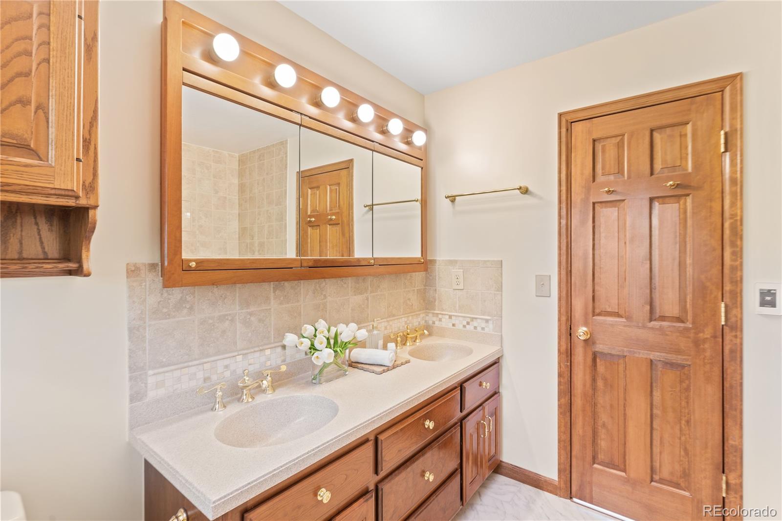 Westminster, Colorado, 80031, United States, 4 Bedrooms Bedrooms, ,3 BathroomsBathrooms,Residential,For Sale,1917918