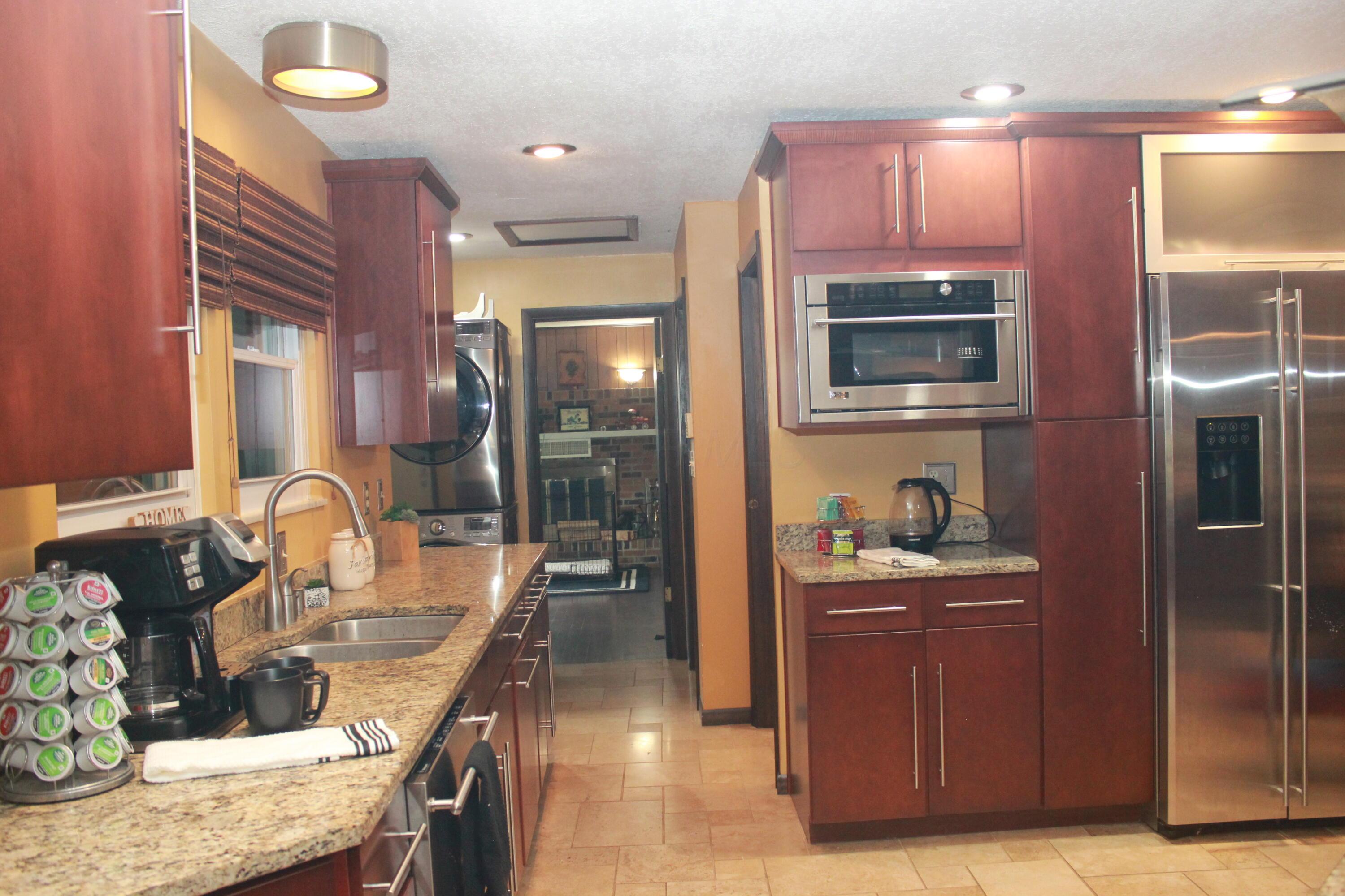 Lockbourne, Ohio, 43137, United States, 3 Bedrooms Bedrooms, ,3 BathroomsBathrooms,Residential,For Sale,1917024