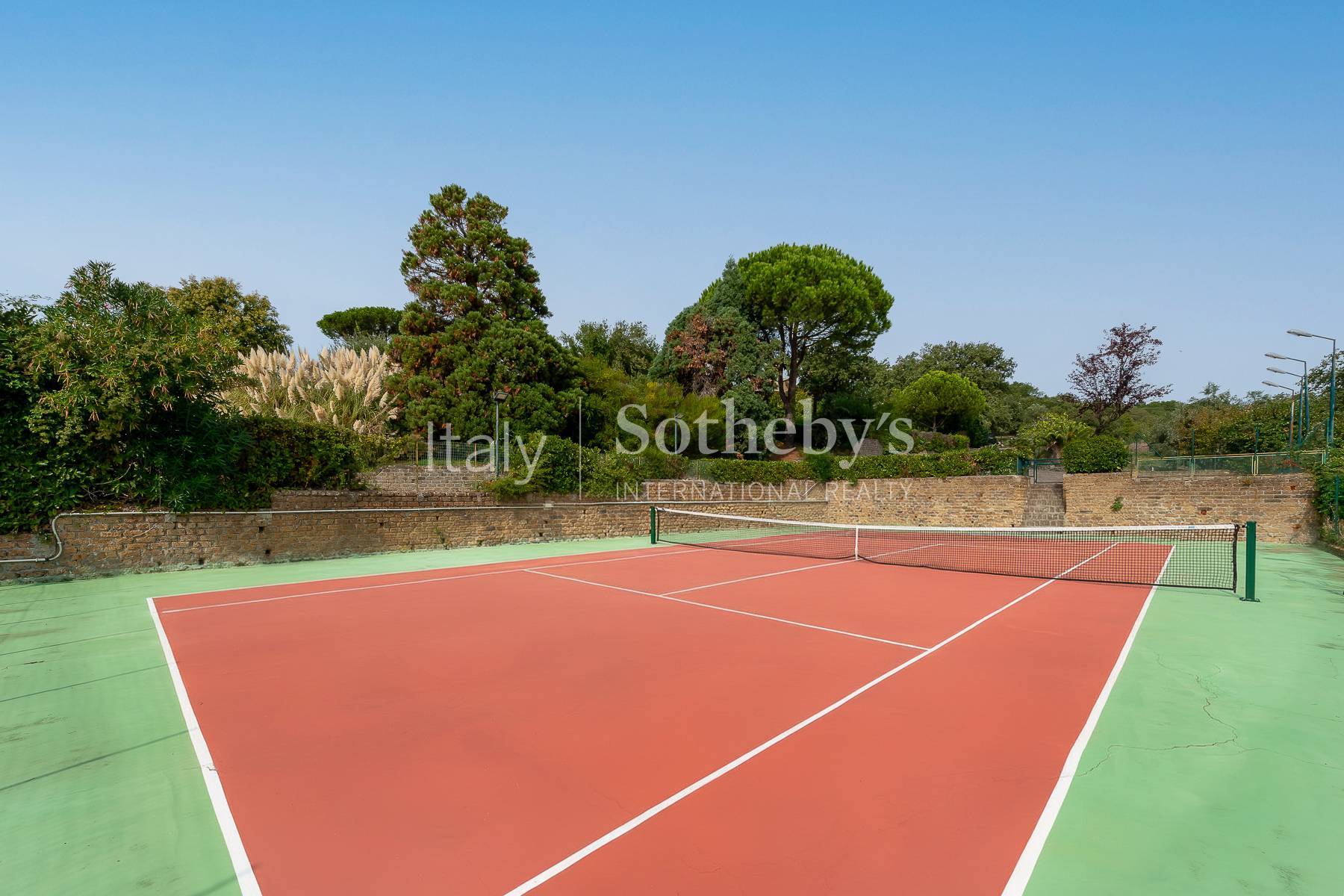  Elegant Villa with Private Park in Trevignano Romano - 物件實景