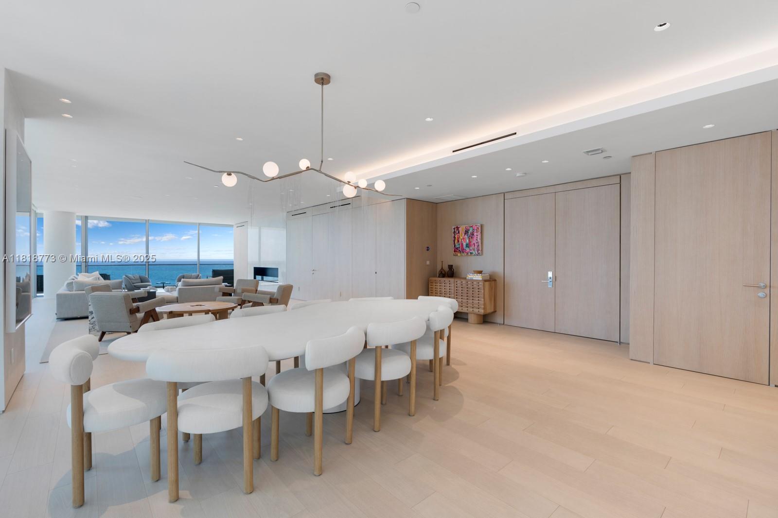 Bal Harbour, Florida, 33154, United States, 4 Bedrooms Bedrooms, ,4 BathroomsBathrooms,Residential,For Sale,1891515
