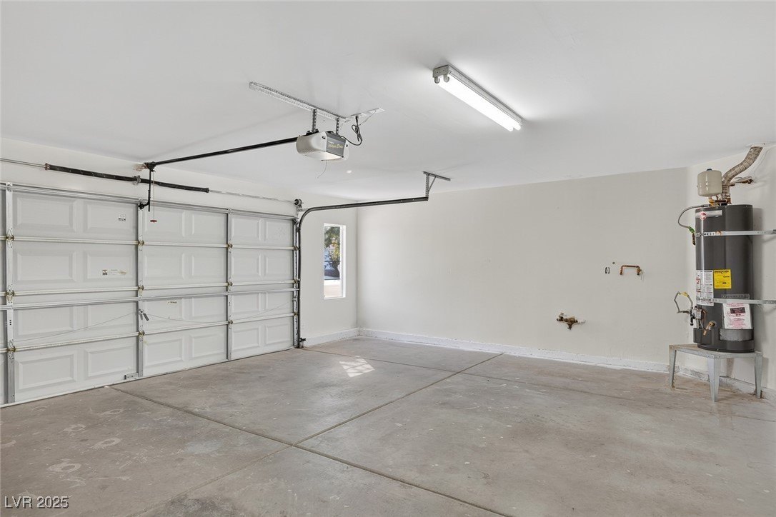 Las Vegas, Nevada, 89117, United States, 4 Bedrooms Bedrooms, ,3 BathroomsBathrooms,Residential,For Sale,1978159