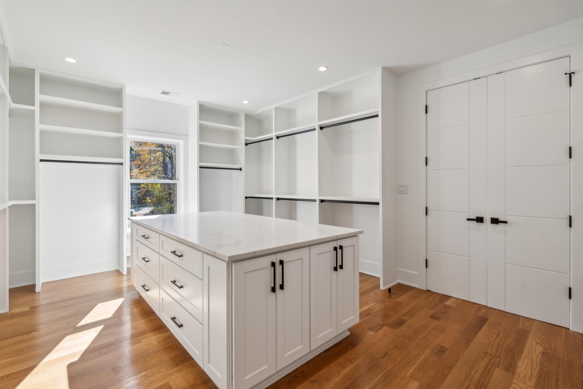  6640 Cardinal Lane,Annandale, VA, 22003 - 物件實景