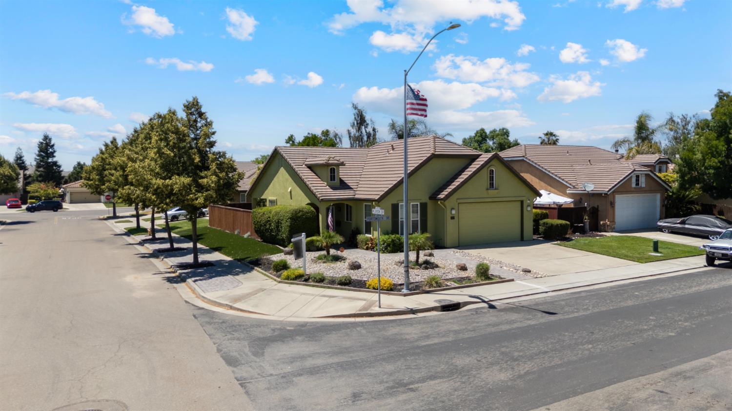 Lodi, California, 95242, United States, 4 Bedrooms Bedrooms, ,2 BathroomsBathrooms,Residential,For Sale,1928758