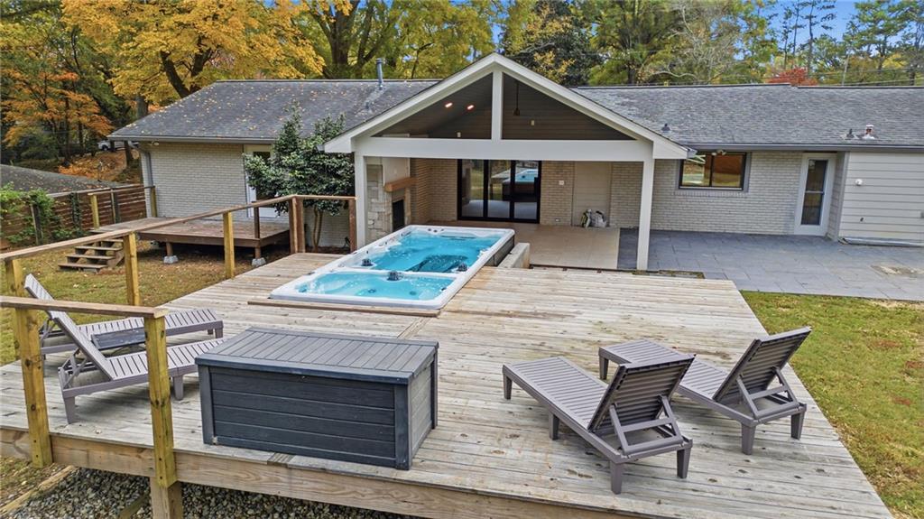 Marietta, Georgia, 30060, United States, 3 Bedrooms Bedrooms, ,2 BathroomsBathrooms,Residential,For Sale,1988888