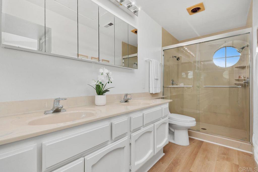 Carlsbad, California, 92011, United States, 3 Bedrooms Bedrooms, ,3 BathroomsBathrooms,Residential,For Sale,1988185