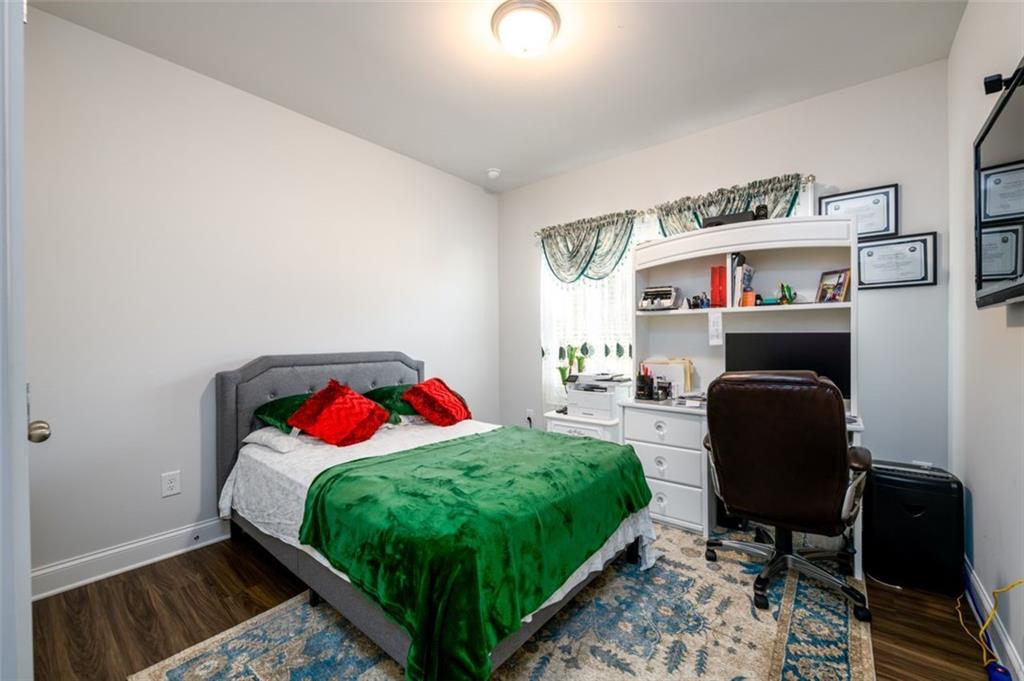 Cumming, Georgia, 30028, United States, 4 Bedrooms Bedrooms, ,3 BathroomsBathrooms,Residential,For Sale,1840509