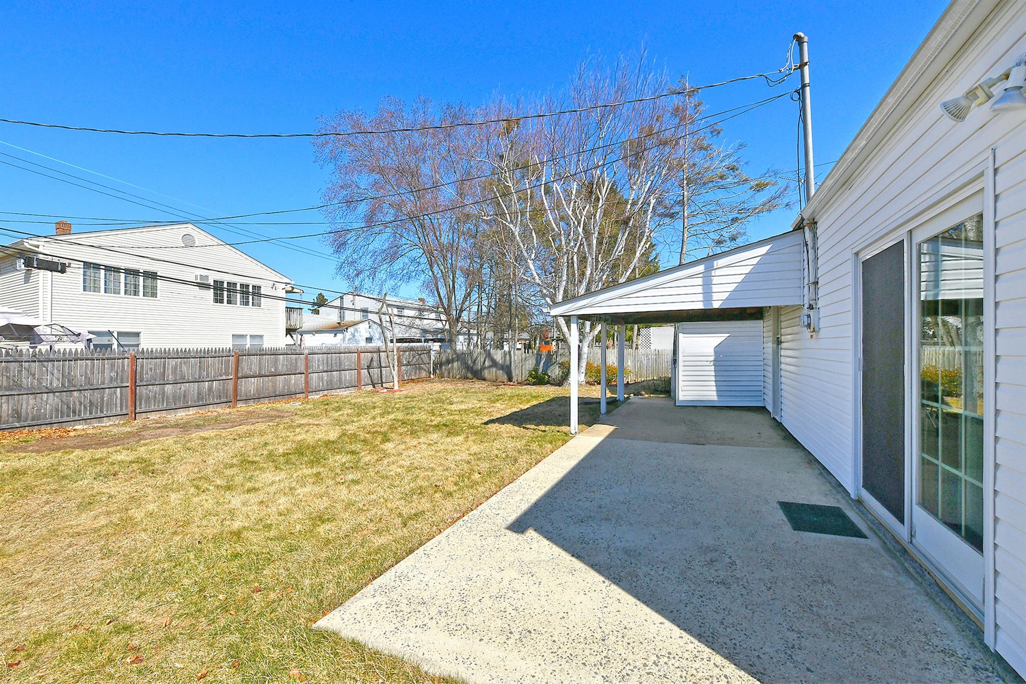 Levittown, New York, 11756, United States, 3 Bedrooms Bedrooms, ,1 BathroomBathrooms,Residential,For Sale,1737239