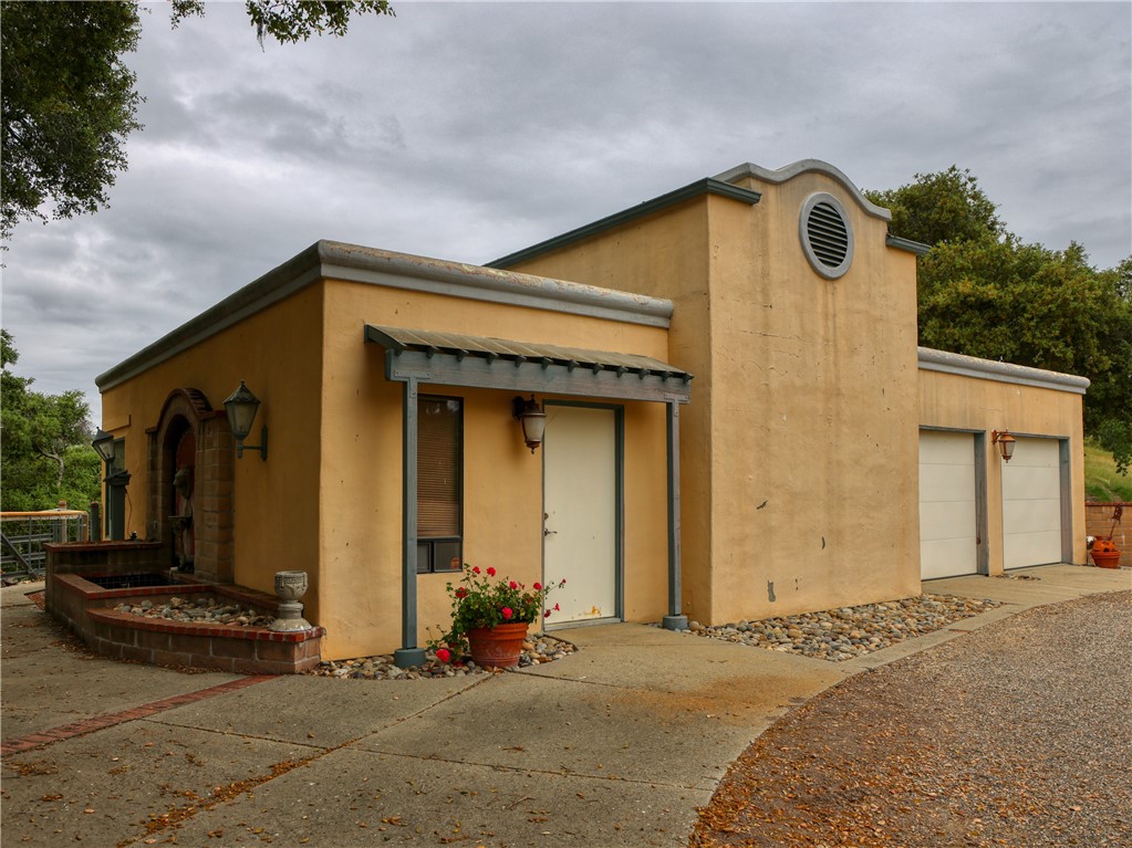 Santa Maria, California, 93454, United States, 8 Bedrooms Bedrooms, ,6 BathroomsBathrooms,Residential,For Sale,1798282