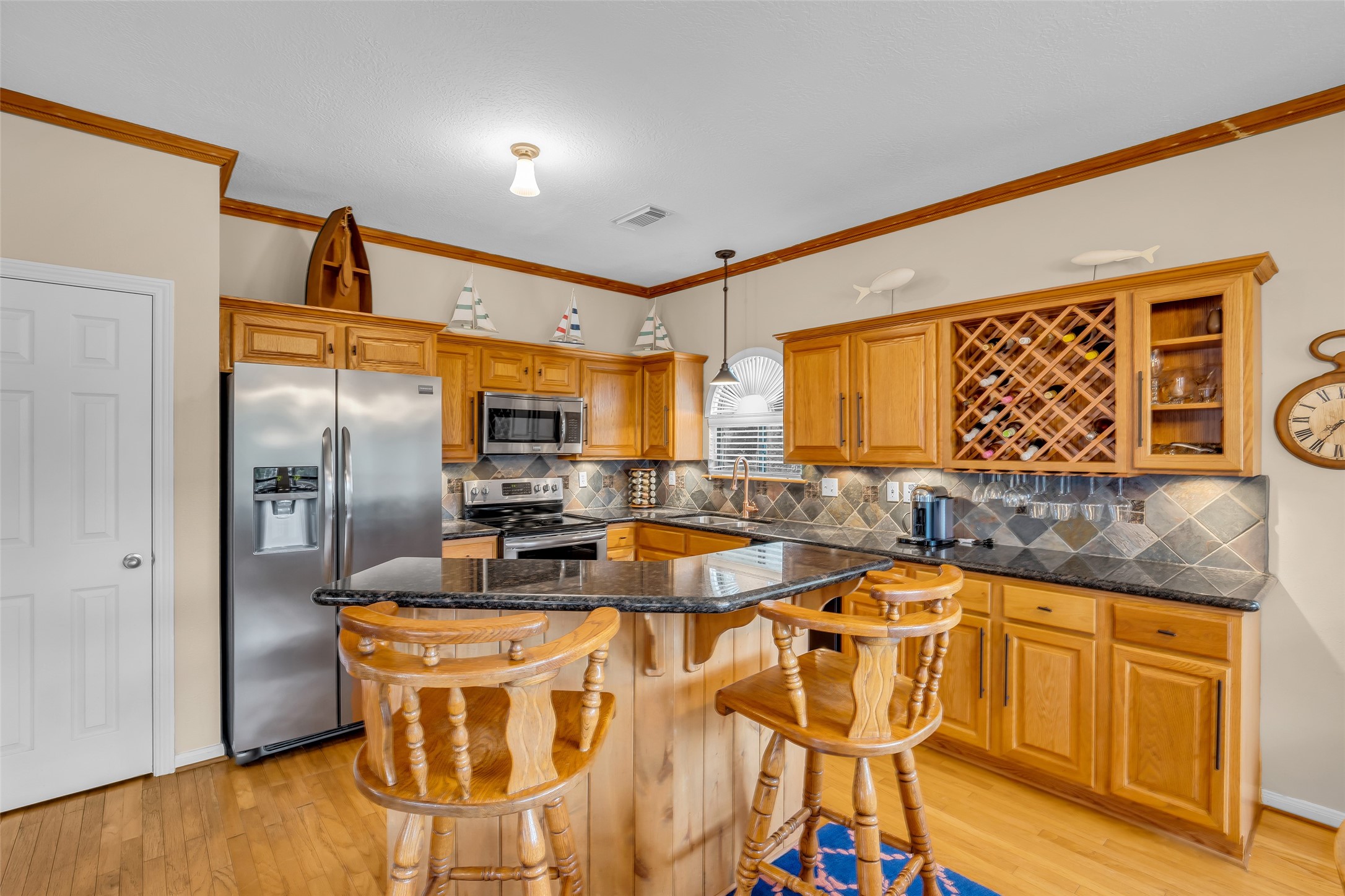  33 Harbour Point Circle - 物件實景