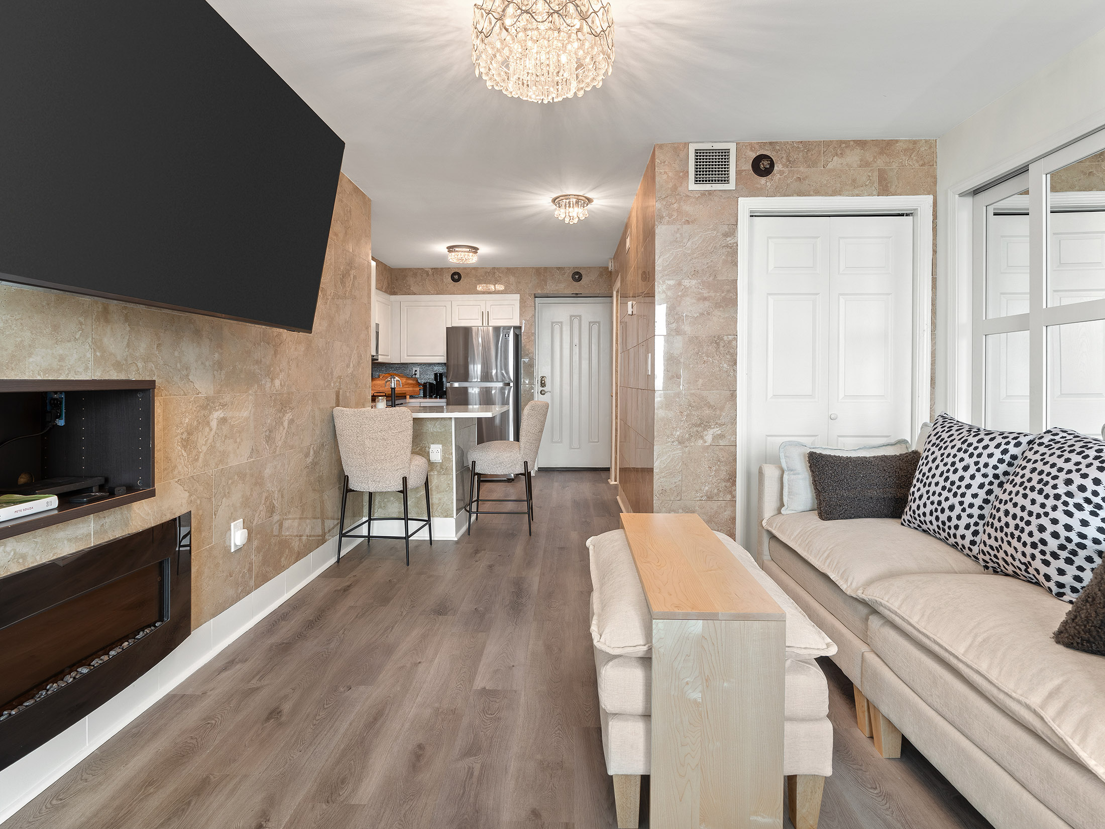  Completely Renovated Condo at The Concorde - 物件實景