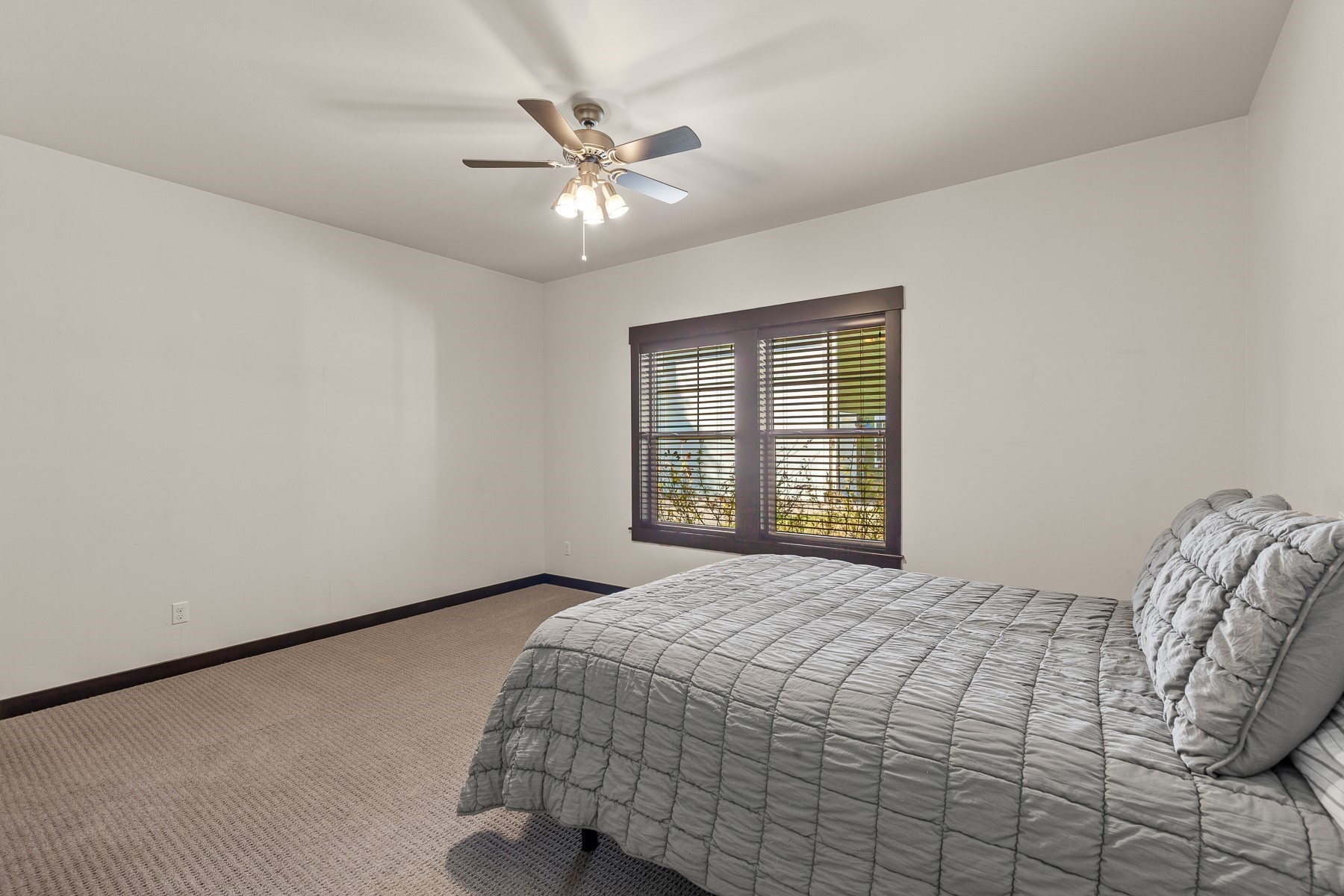  Rare Shop & Home in Forest Ridge - 物件實景