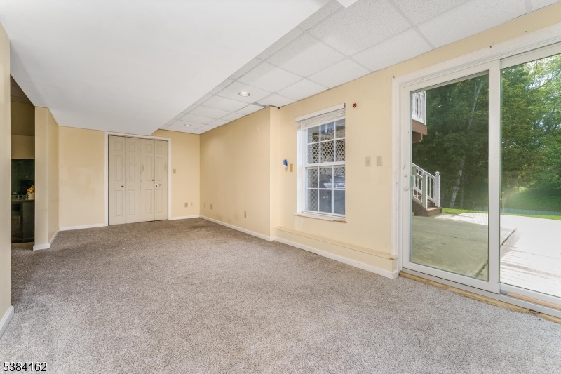 Oxford, New Jersey, 07863, United States, 4 Bedrooms Bedrooms, ,3 BathroomsBathrooms,Residential,For Sale,1981869