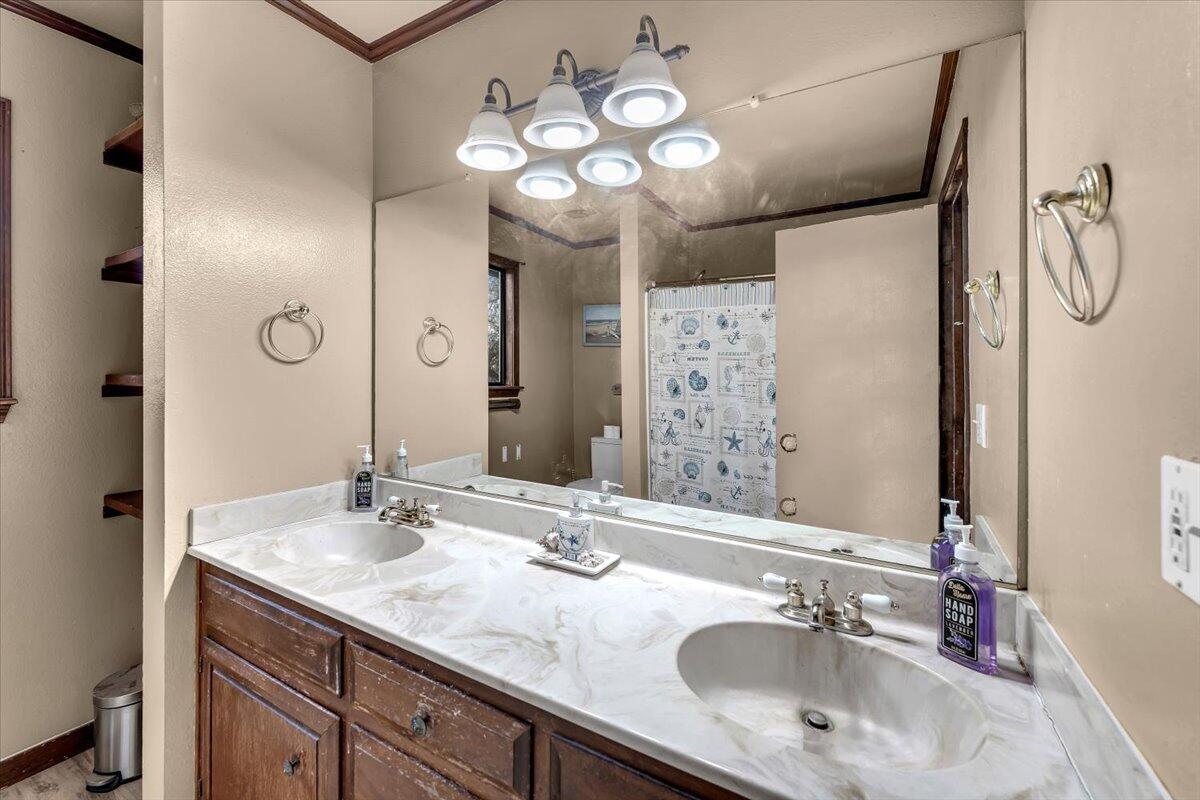 Millville, California, 96062, United States, 4 Bedrooms Bedrooms, ,3 BathroomsBathrooms,Residential,For Sale,1991277