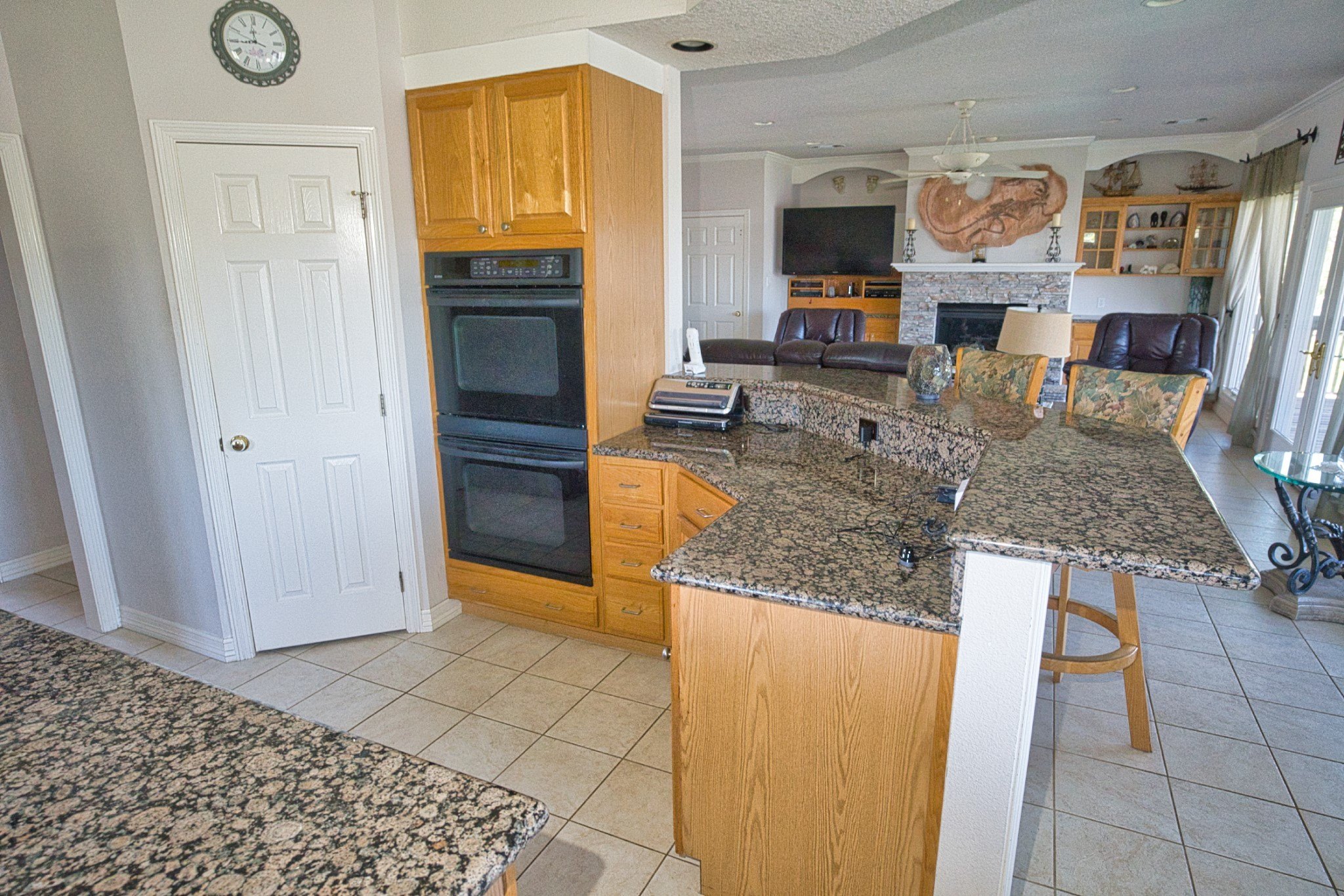 Brazoria, Texas, 77422, United States, 4 Bedrooms Bedrooms, ,4 BathroomsBathrooms,Residential,For Sale,1975158