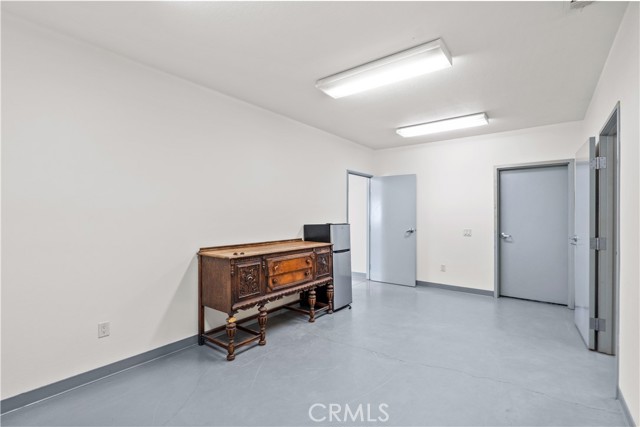 Riverside, California, 92503, United States, 4 Bedrooms Bedrooms, ,3 BathroomsBathrooms,Residential,For Sale,1977398