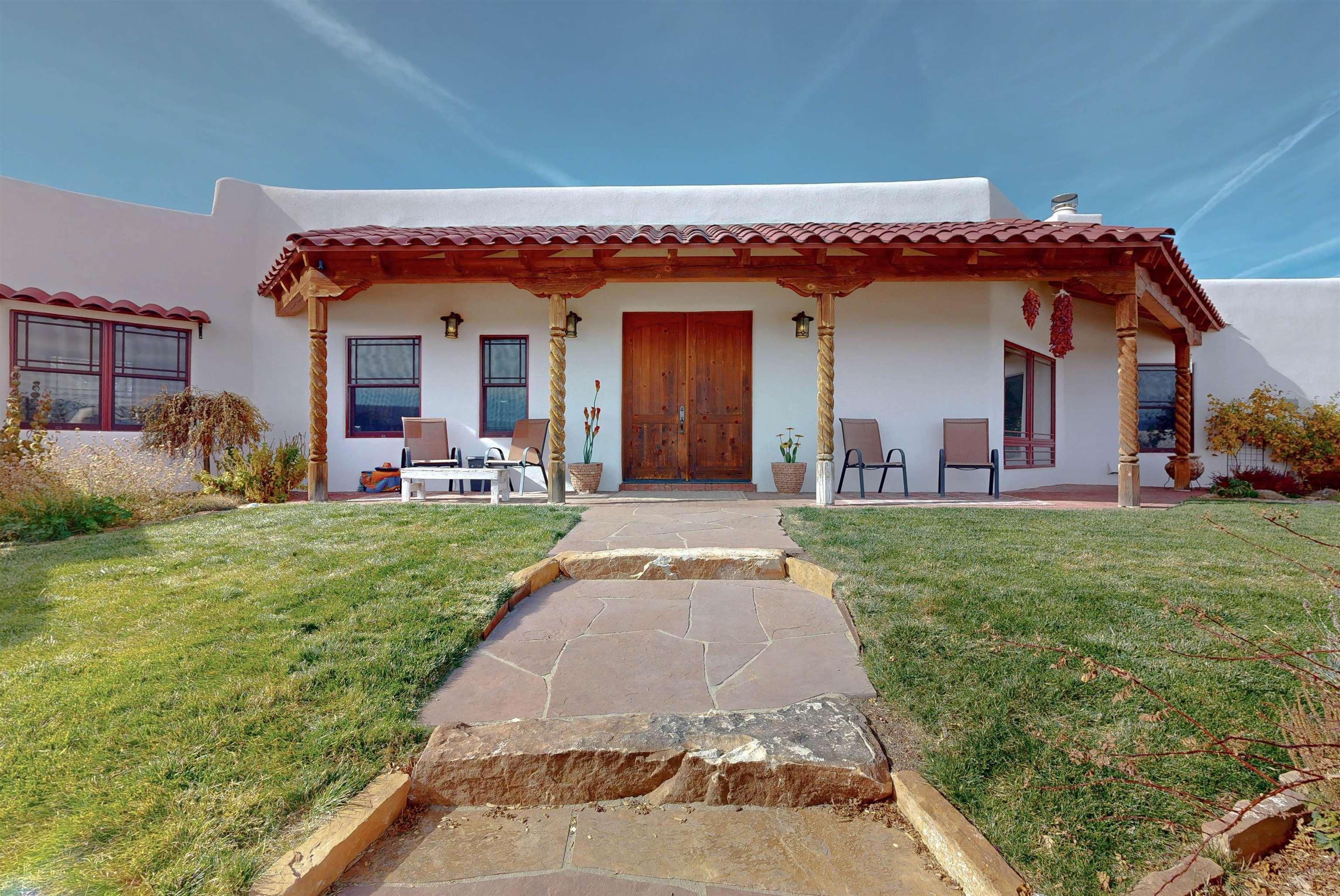 Ranchos De Taos, New Mexico, 87557-2740, United States, 3 Bedrooms Bedrooms, ,3 BathroomsBathrooms,Residential,For Sale,1998521