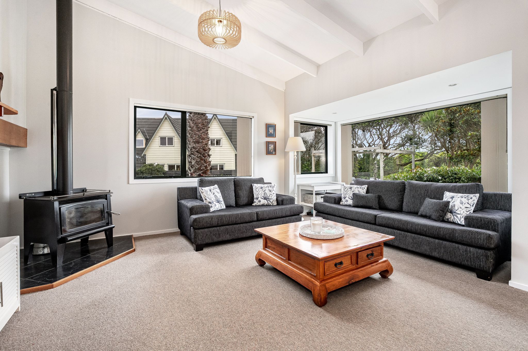  10 Fenside Street, Waikanae - 物件實景