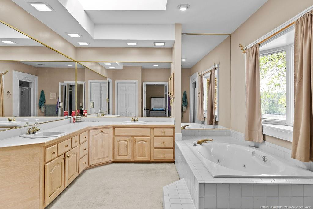 Fayetteville, North Carolina, 28306, United States, 3 Bedrooms Bedrooms, ,3 BathroomsBathrooms,Residential,For Sale,1986254