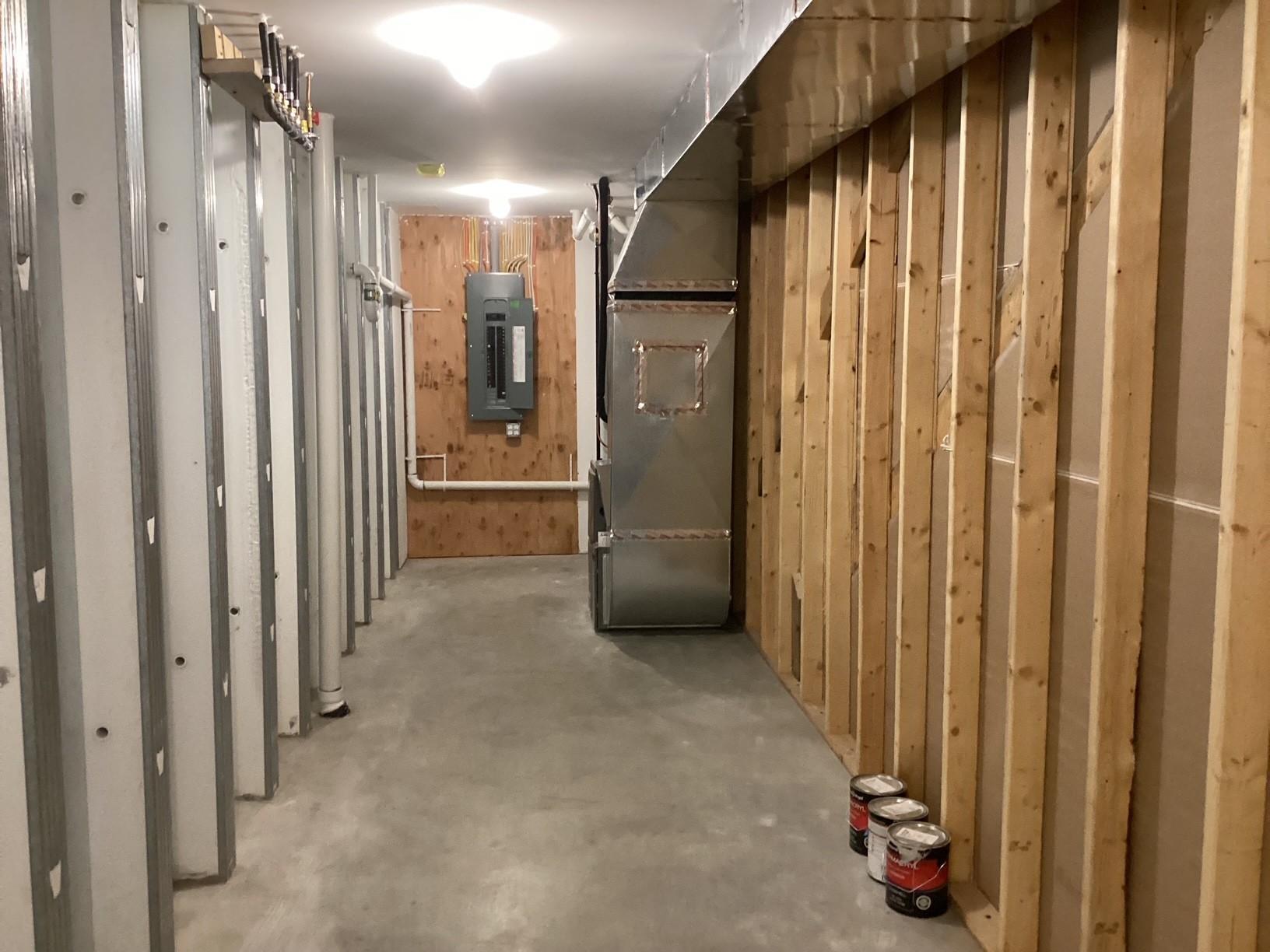 Albert Lea, Minnesota, 56007, United States, 4 Bedrooms Bedrooms, ,2 BathroomsBathrooms,Residential,For Sale,1978307