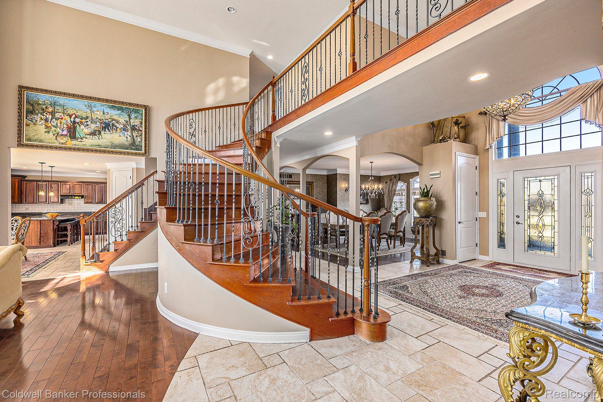 Oakland, Michigan, 48363, United States, 4 Bedrooms Bedrooms, ,6 BathroomsBathrooms,Residential,For Sale,1986538