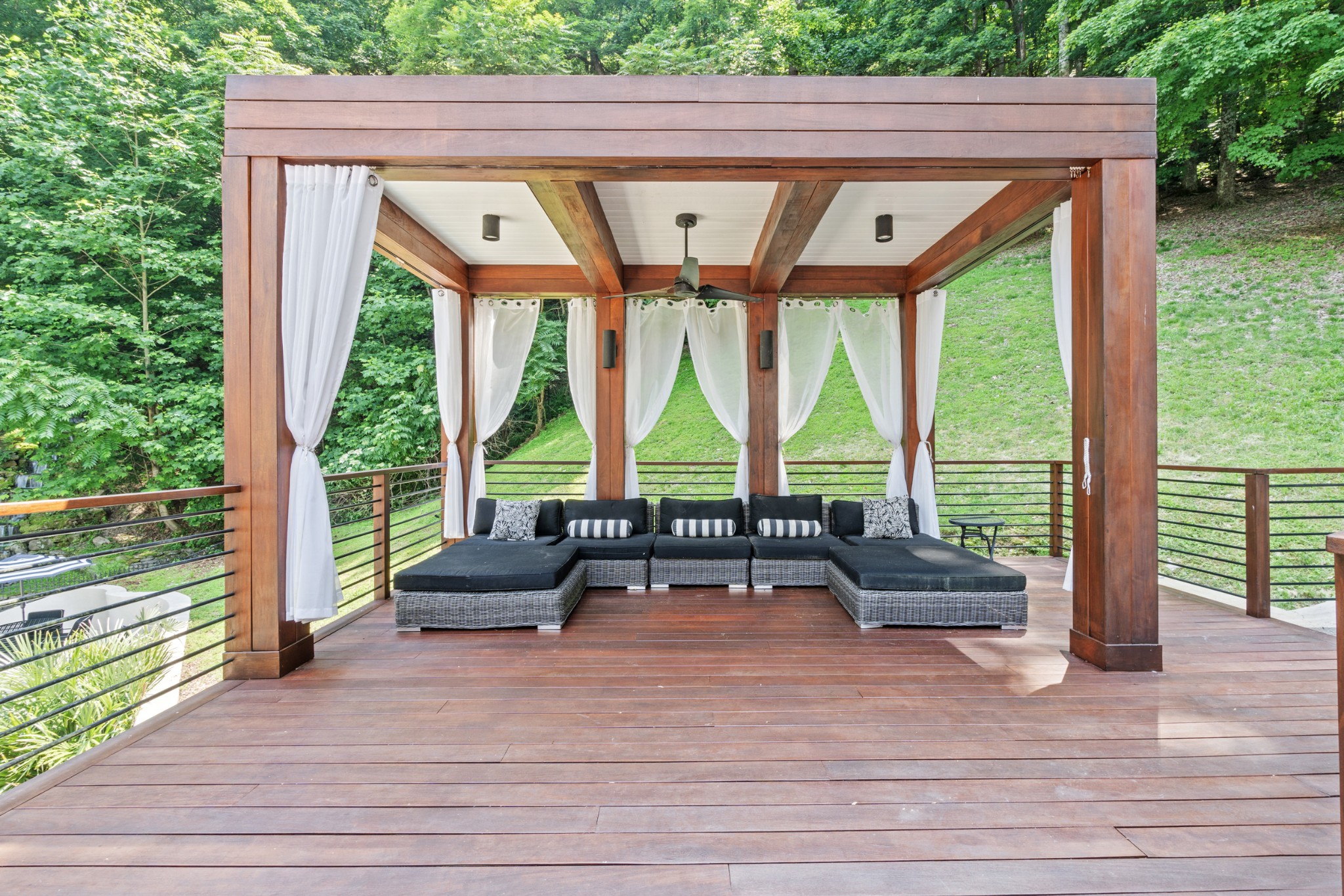 Nashville, Tennessee, 37215, United States, 5 Bedrooms Bedrooms, ,11 BathroomsBathrooms,Residential,For Sale,1997192