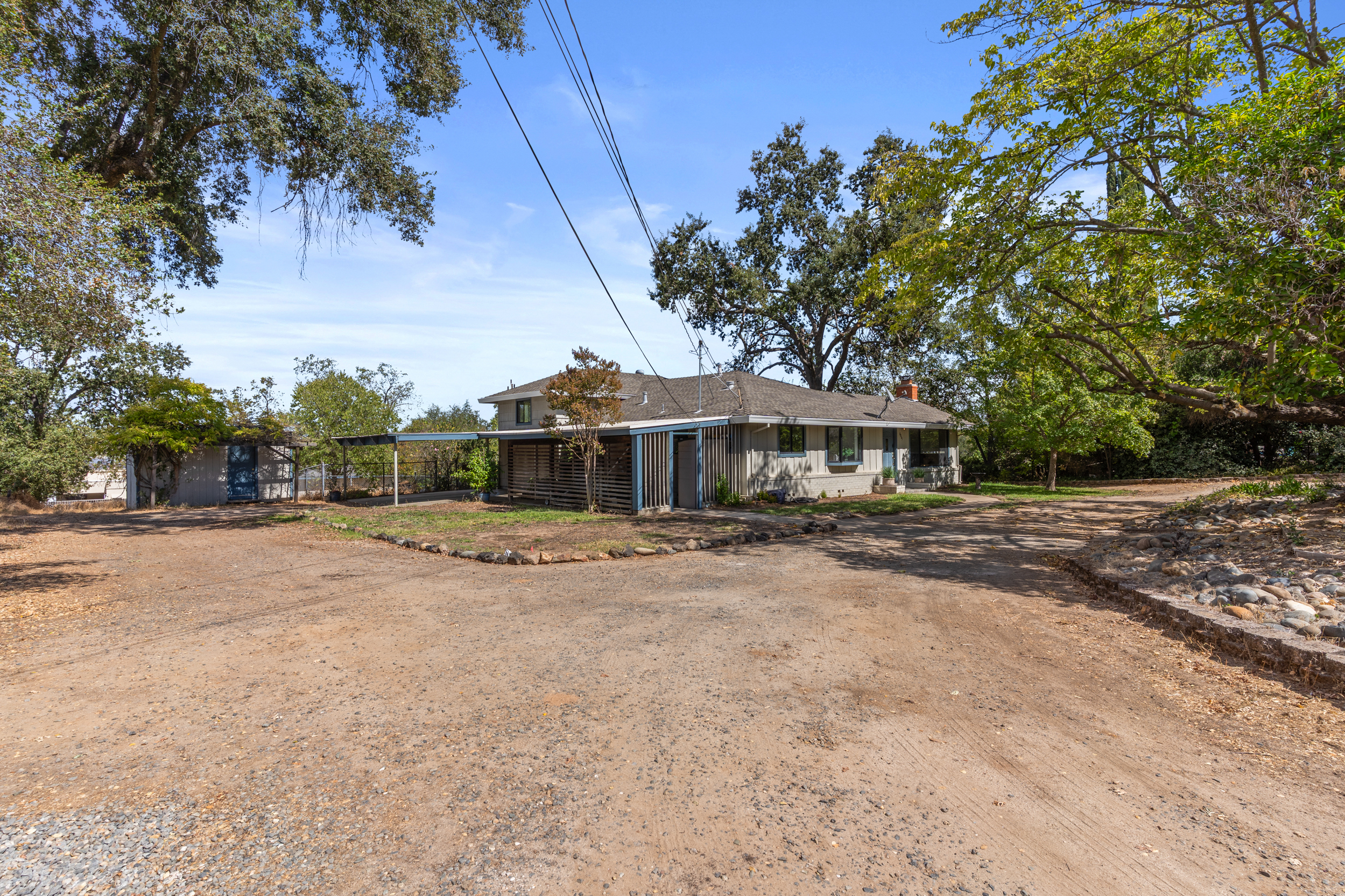  8865 Phoenix Avenue, Fair Oaks, CA 95628 - 物件實景