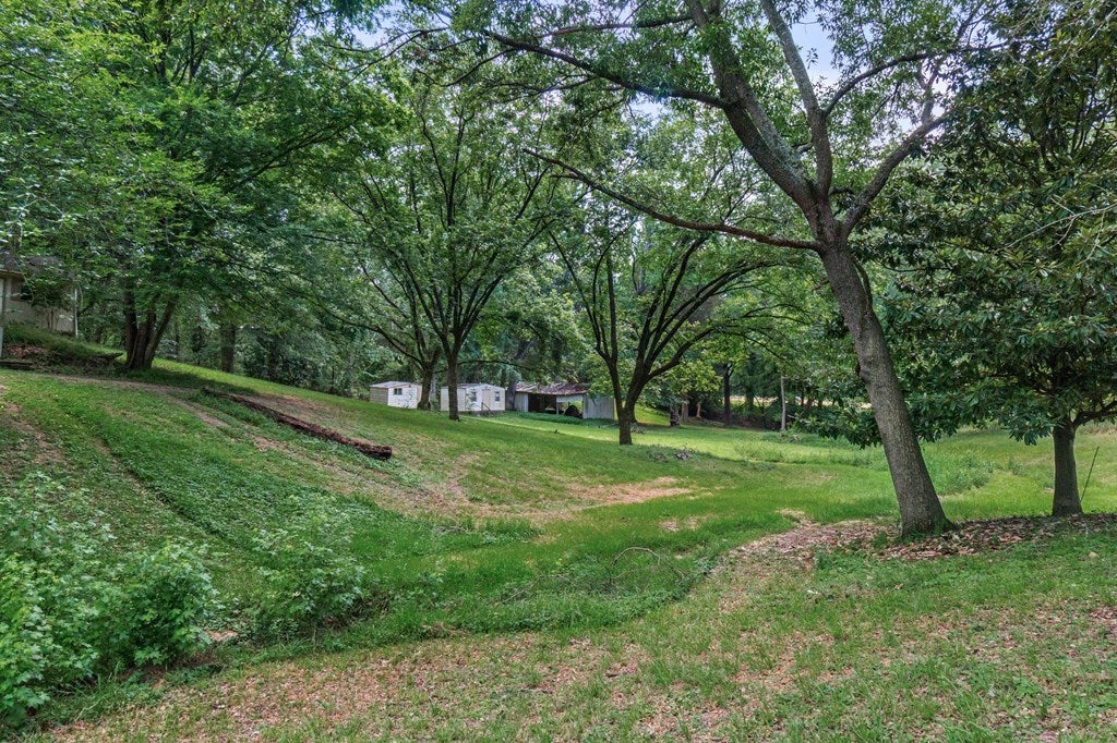 OXFORD, Mississippi, 38655, United States, 3 Bedrooms Bedrooms, ,3 BathroomsBathrooms,Residential,For Sale,1903883