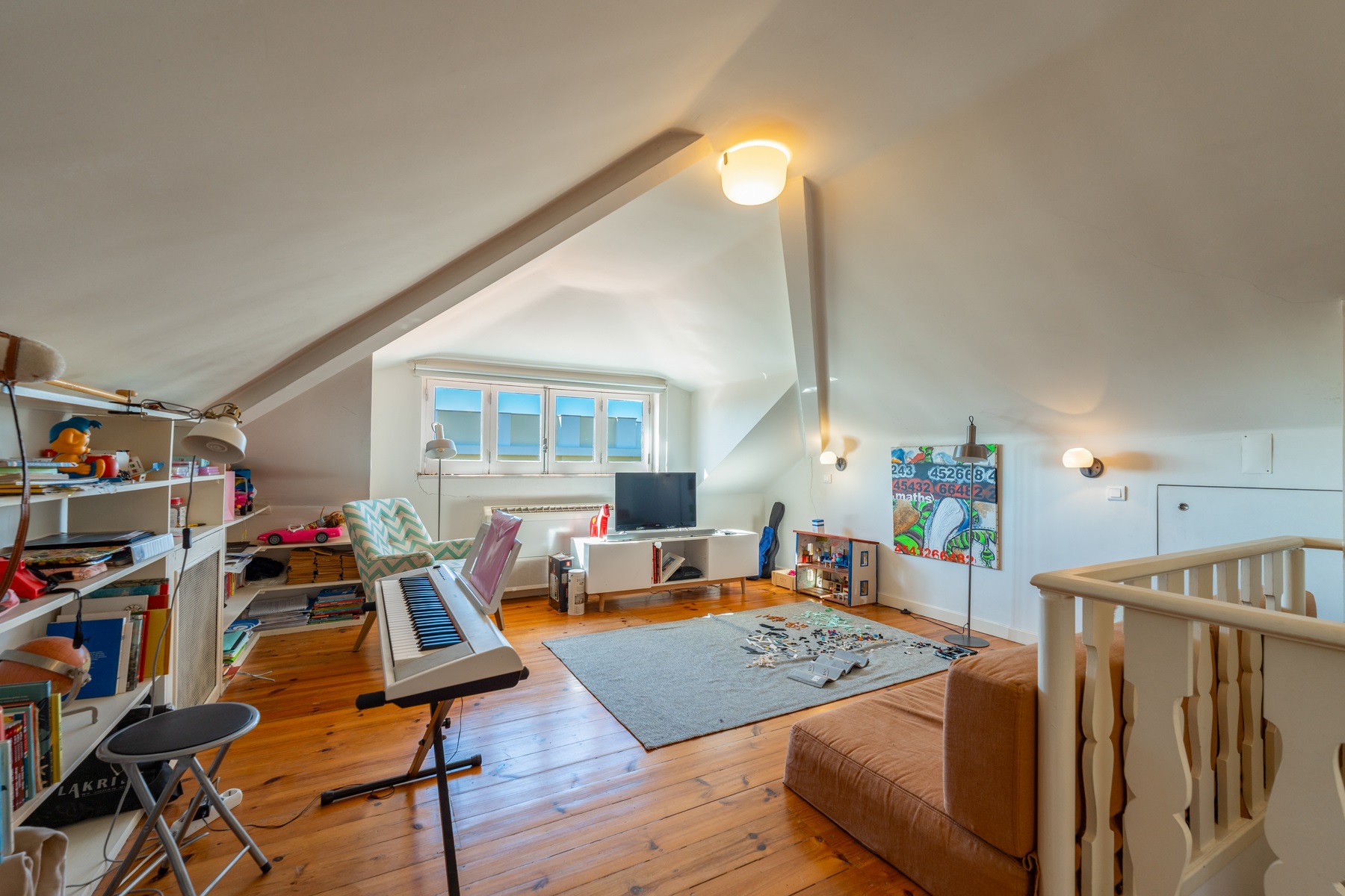 Detached house, 6 bedrooms, for Sale - 物件實景